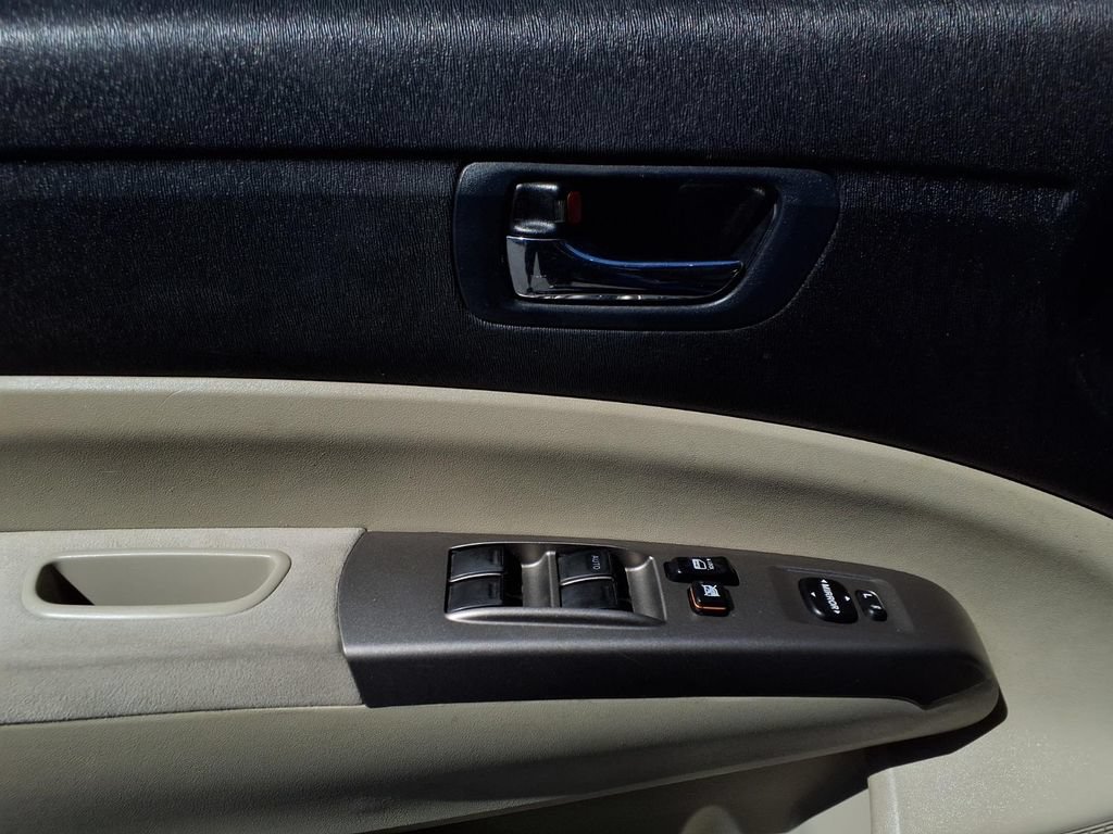 Used 2007 Toyota Prius w/ Pkg 5 FWD image 16