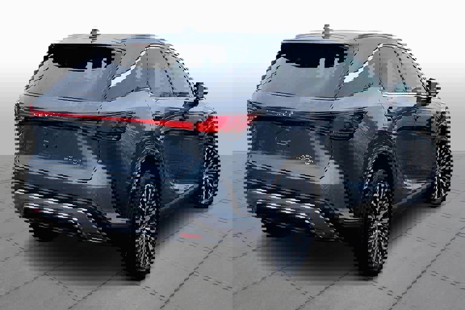 Used 2024 Lexus RX 350 w/ Convenience Package image 13