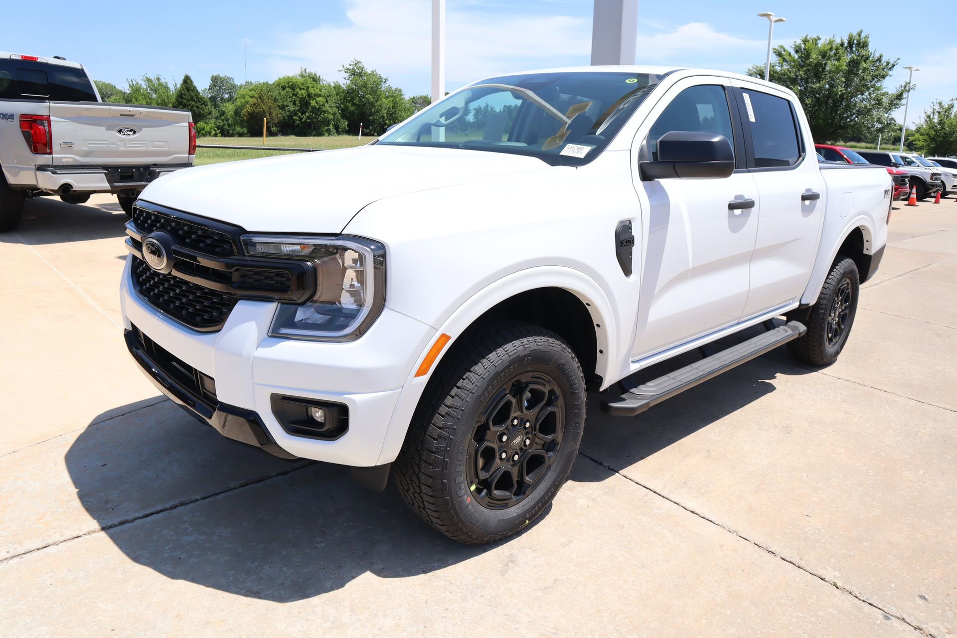New 2026 Ford Ranger XLT w/ FX4 Off-Road Package AWD/4WD image 11