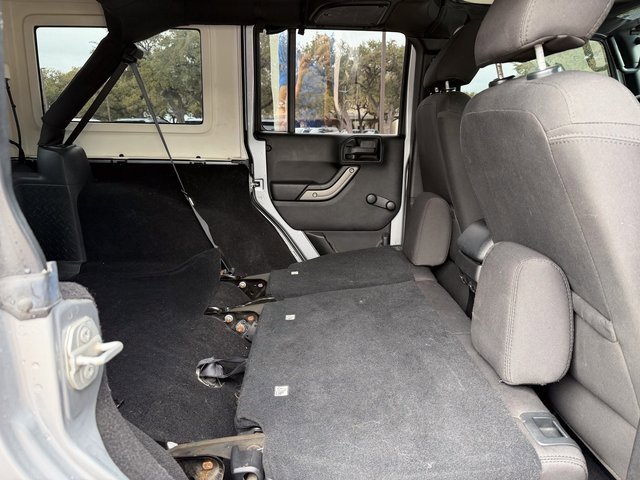 Used 2016 Jeep Wrangler Unlimited Sport w/ Max Tow Package image 22