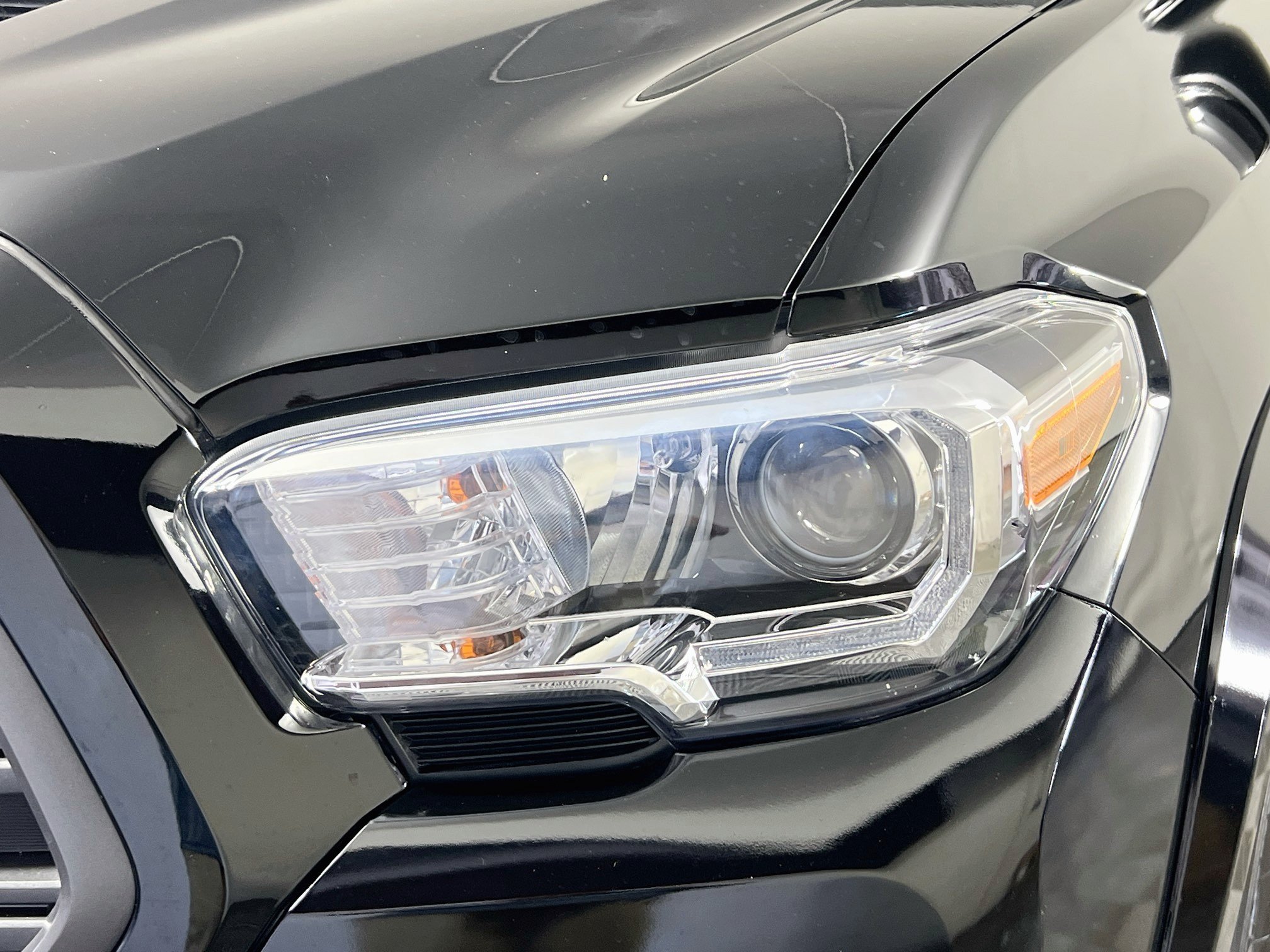 Used 2023 Toyota Tacoma TRD Sport RWD image 11