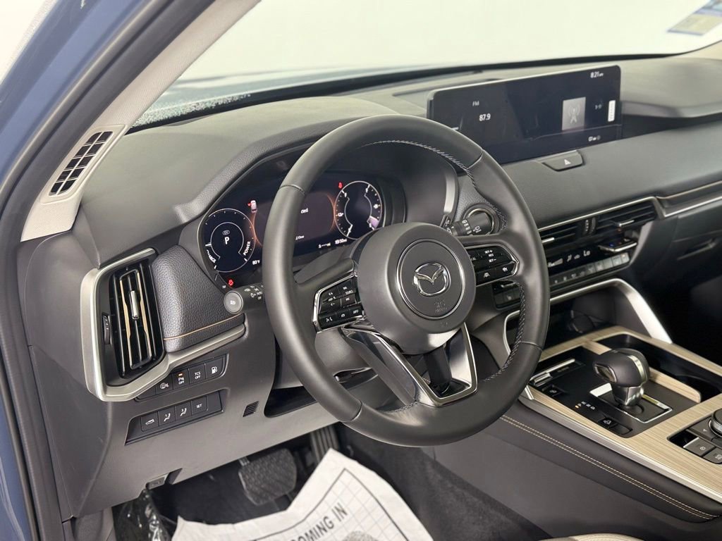 New 2025 MAZDA CX-70 Plug-In Hybrid w/ Premium Pkg image 6