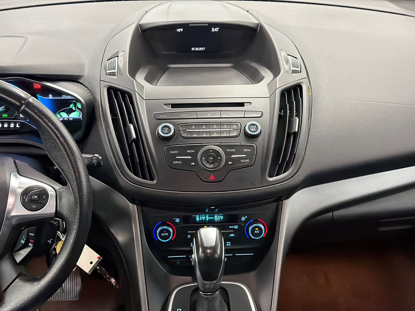 Used 2017 Ford C-MAX SE FWD image 18