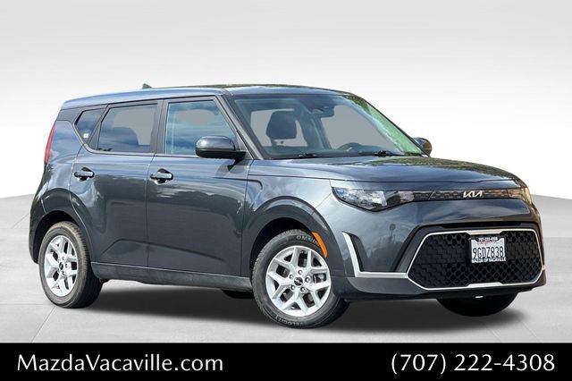 Used 2023 Kia Soul LX w/ Option Group 015