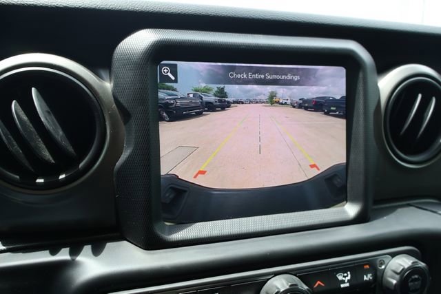 Used 2021 Jeep Gladiator Sport AWD/4WD image 15