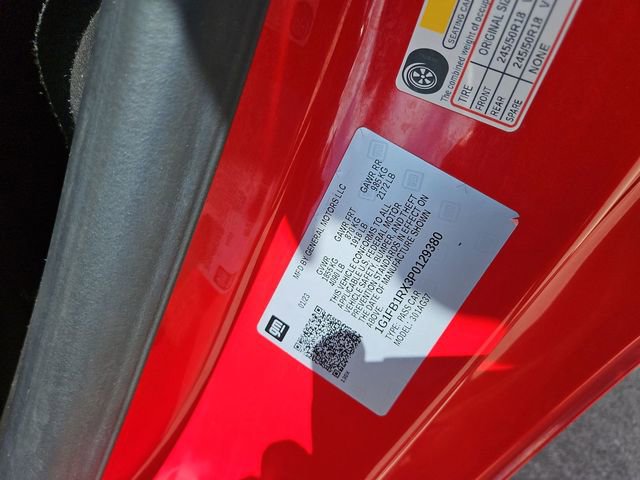 Used 2023 Chevrolet Camaro LT RWD image 29