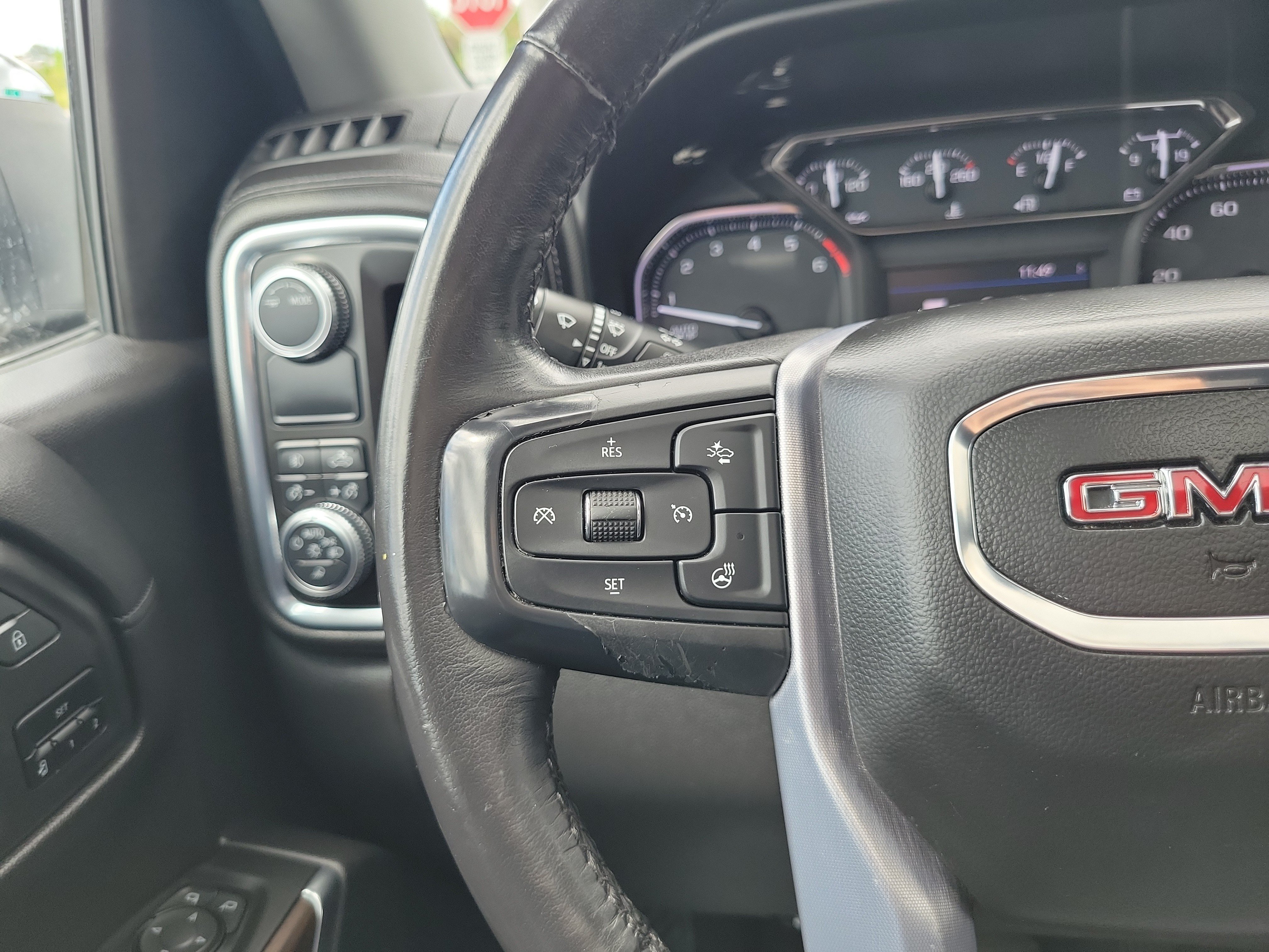 Used 2020 GMC Sierra 1500 SLT w/ SLT Premium Plus Package RWD image 20