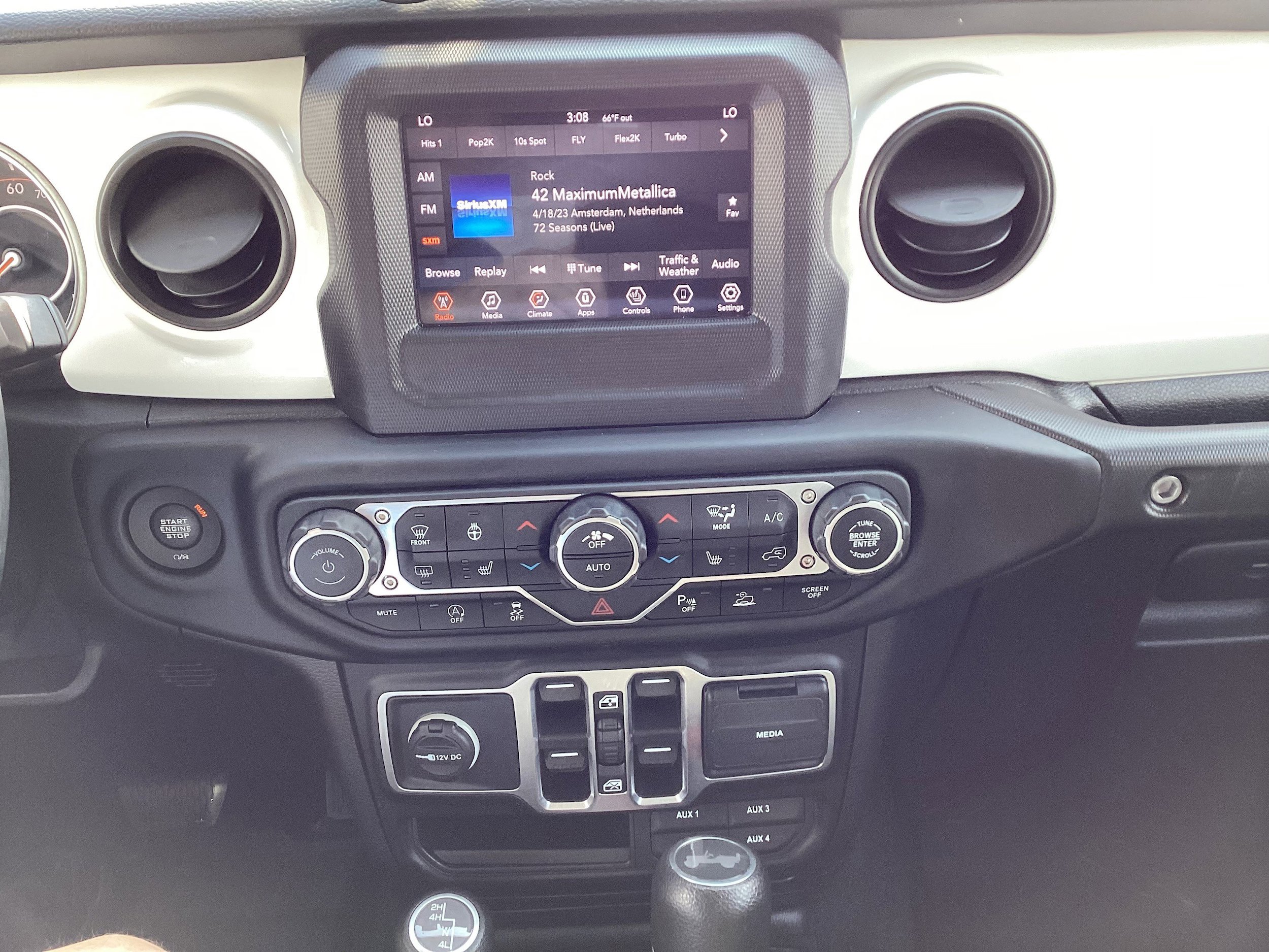 Used 2021 Jeep Wrangler Unlimited Sport image 18