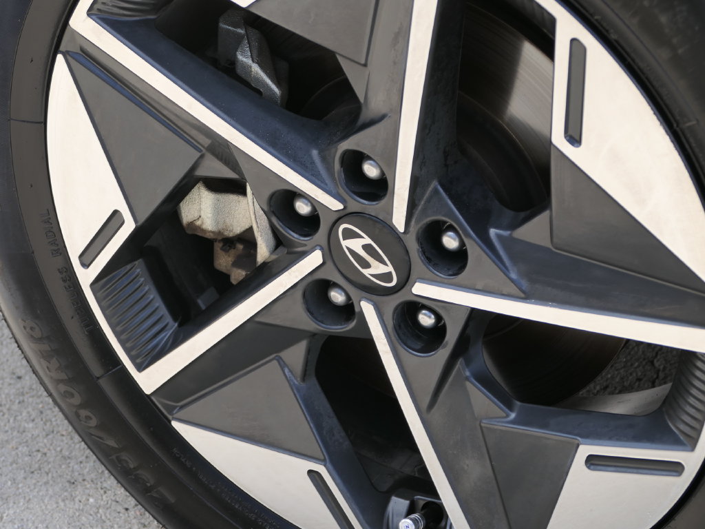 Used 2025 Hyundai Tucson SEL FWD image 8