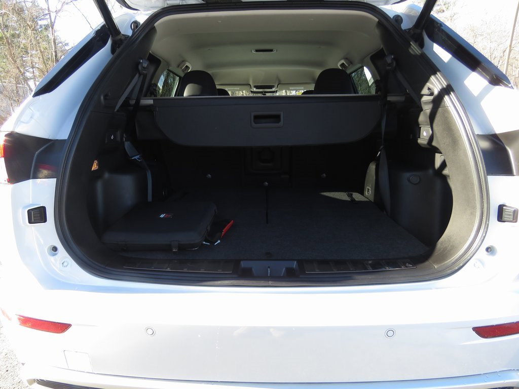 Used 2023 Mitsubishi Outlander SE image 17