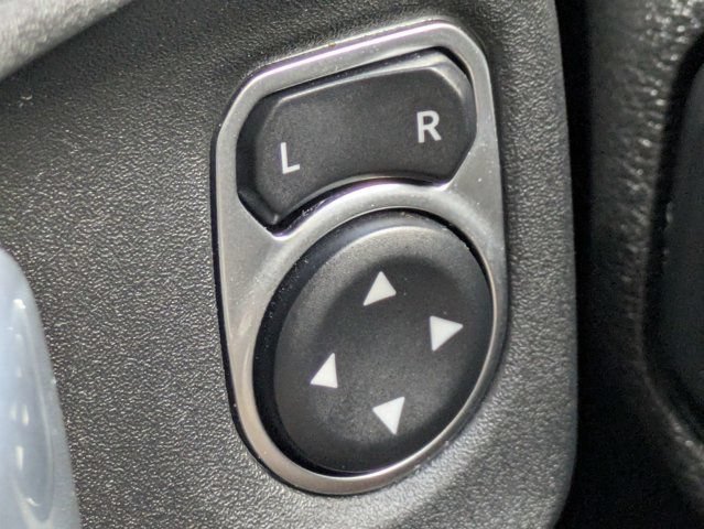 Used 2021 Jeep Wrangler Unlimited Rubicon AWD/4WD image 24