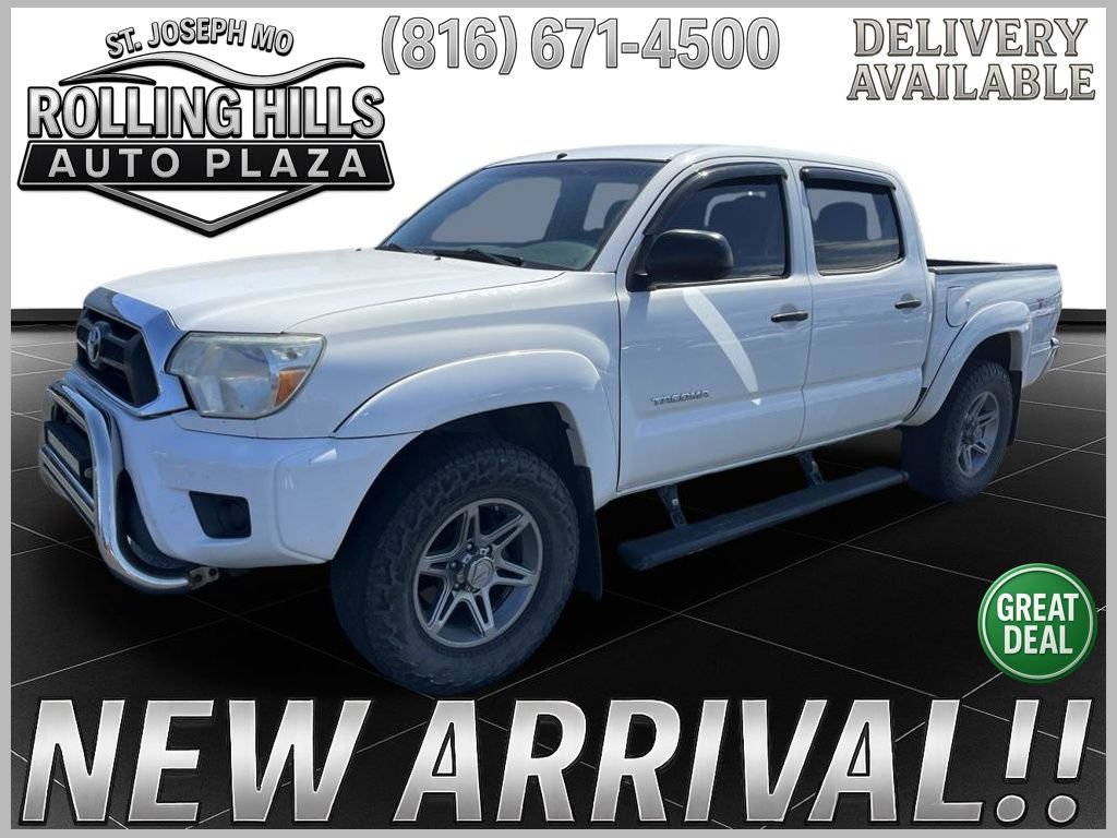 Used 2014 Toyota Tacoma PreRunner w/ SR5 Package RWD image 1