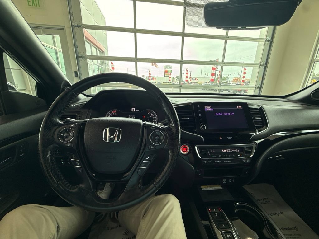 Used 2021 Honda Ridgeline Black Edition image 27