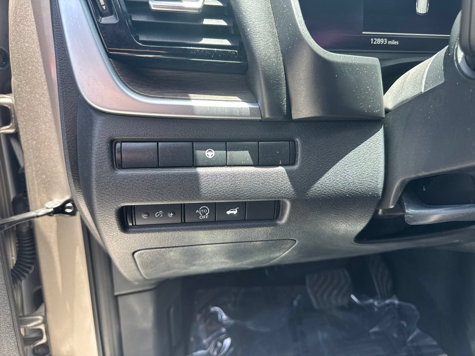 Certified 2024 Nissan Rogue Platinum FWD image 22