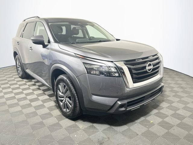 Used 2025 Nissan Pathfinder SV