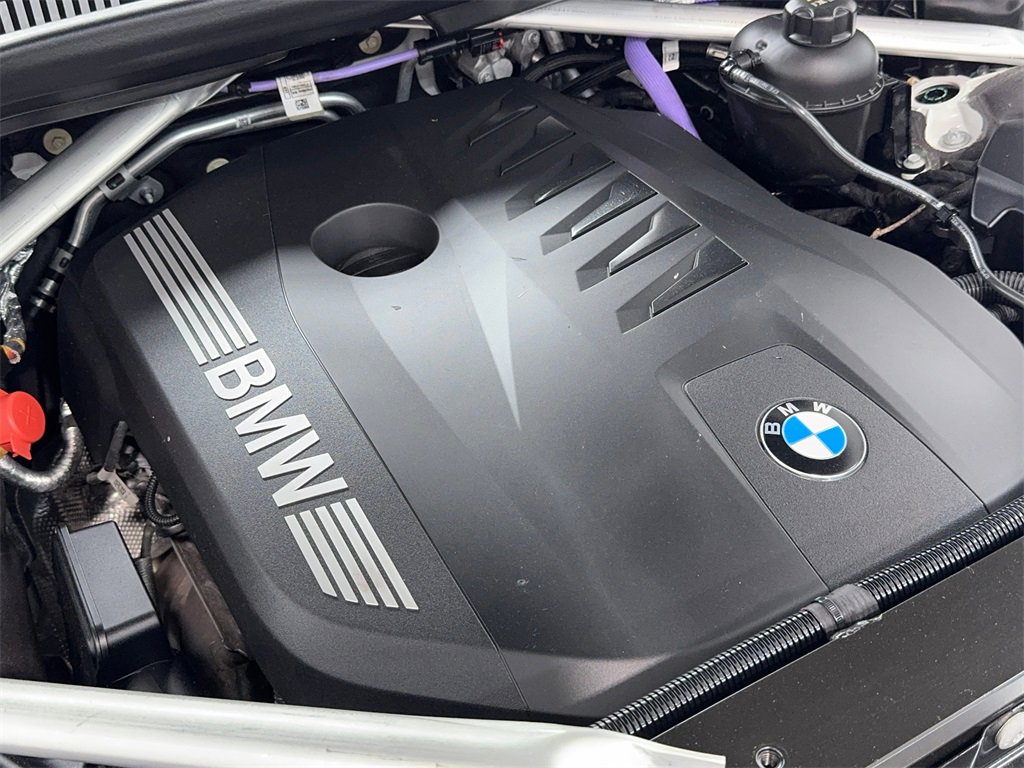 Used 2024 BMW X7 xDrive40i image 66