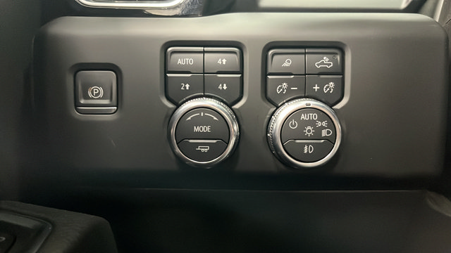 Used 2022 GMC Sierra 1500 Denali AWD/4WD image 43