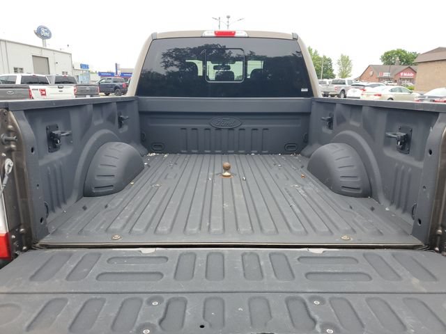 Used 2017 Ford F250 Lariat w/ Lariat Value Package AWD/4WD image 6