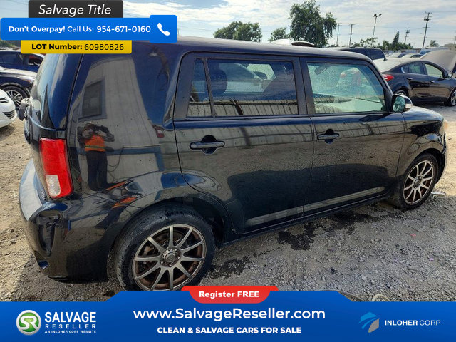 Used 2011 Scion xB FWD image 4