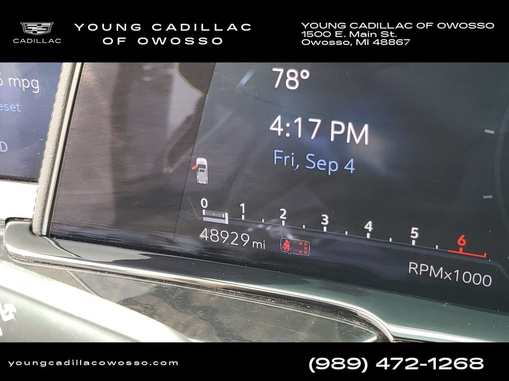 Used 2024 Cadillac Escalade Premium Luxury AWD/4WD image 14