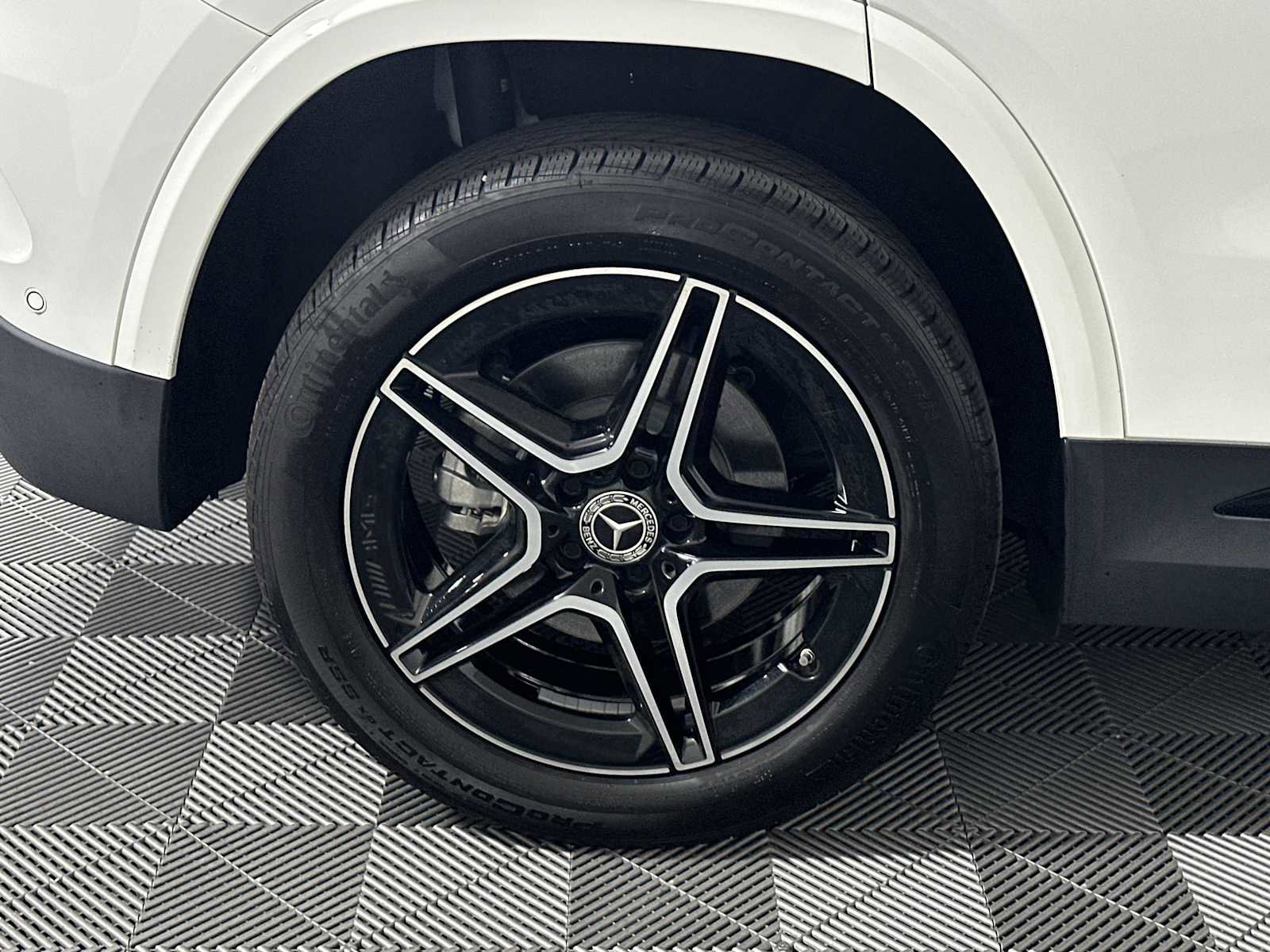 Used 2025 Mercedes-Benz GLA 250 4MATIC image 20