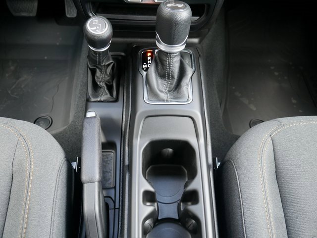 Used 2024 Jeep Wrangler Sport S image 22