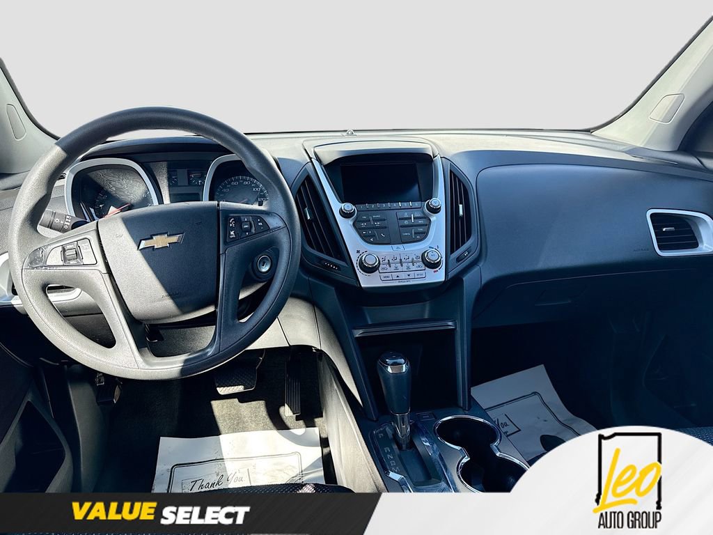Used 2017 Chevrolet Equinox LS image 19