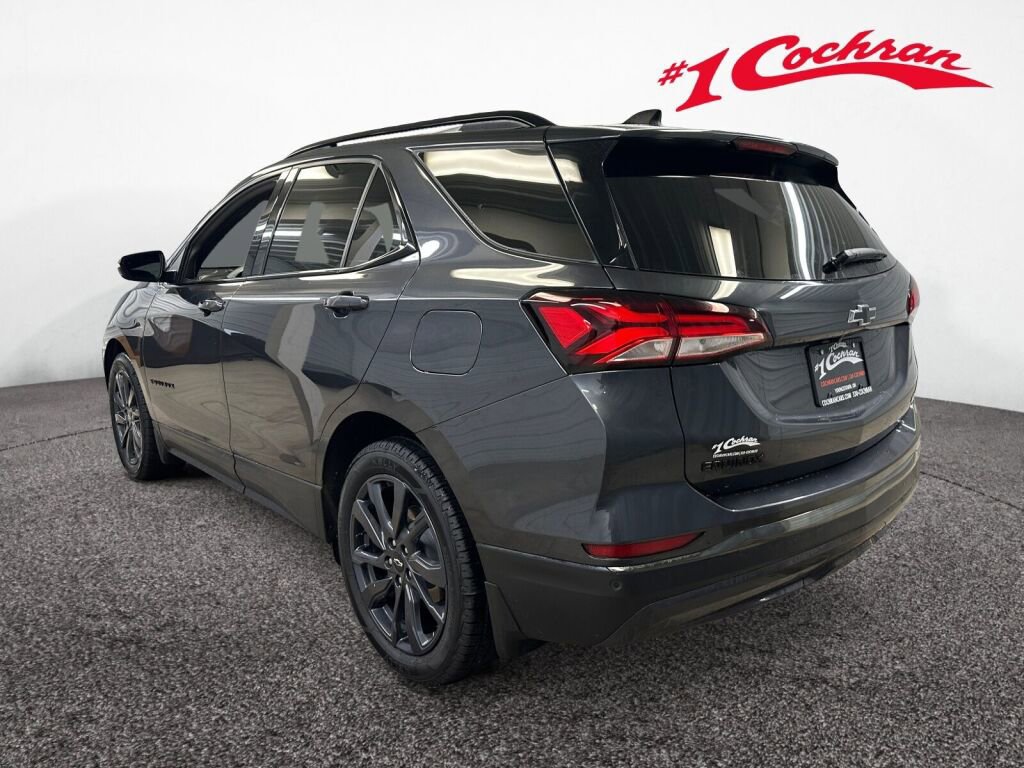 Used 2023 Chevrolet Equinox RS w/ RS Leather Package image 23