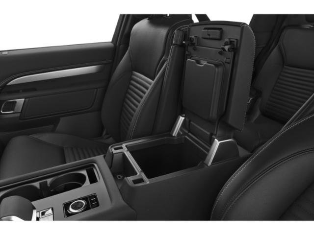 Used 2024 Land Rover Discovery Dynamic SE image 14