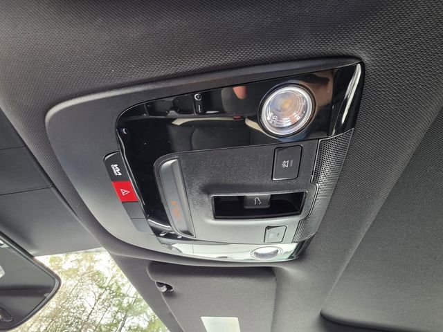 Used 2025 Kia K5 GT-Line w/ GT-Line Premium Package image 31