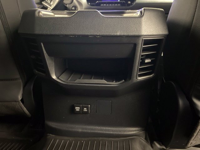 Used 2025 Toyota Tundra SR5 AWD/4WD image 32