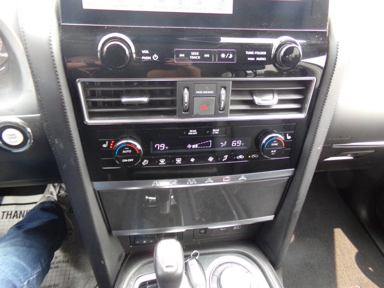 Used 2023 Nissan Armada SV image 74