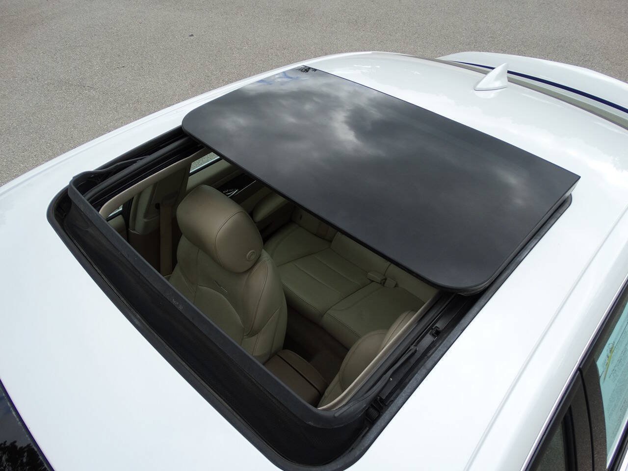 Used 2015 Cadillac CTS Luxury AWD image 12