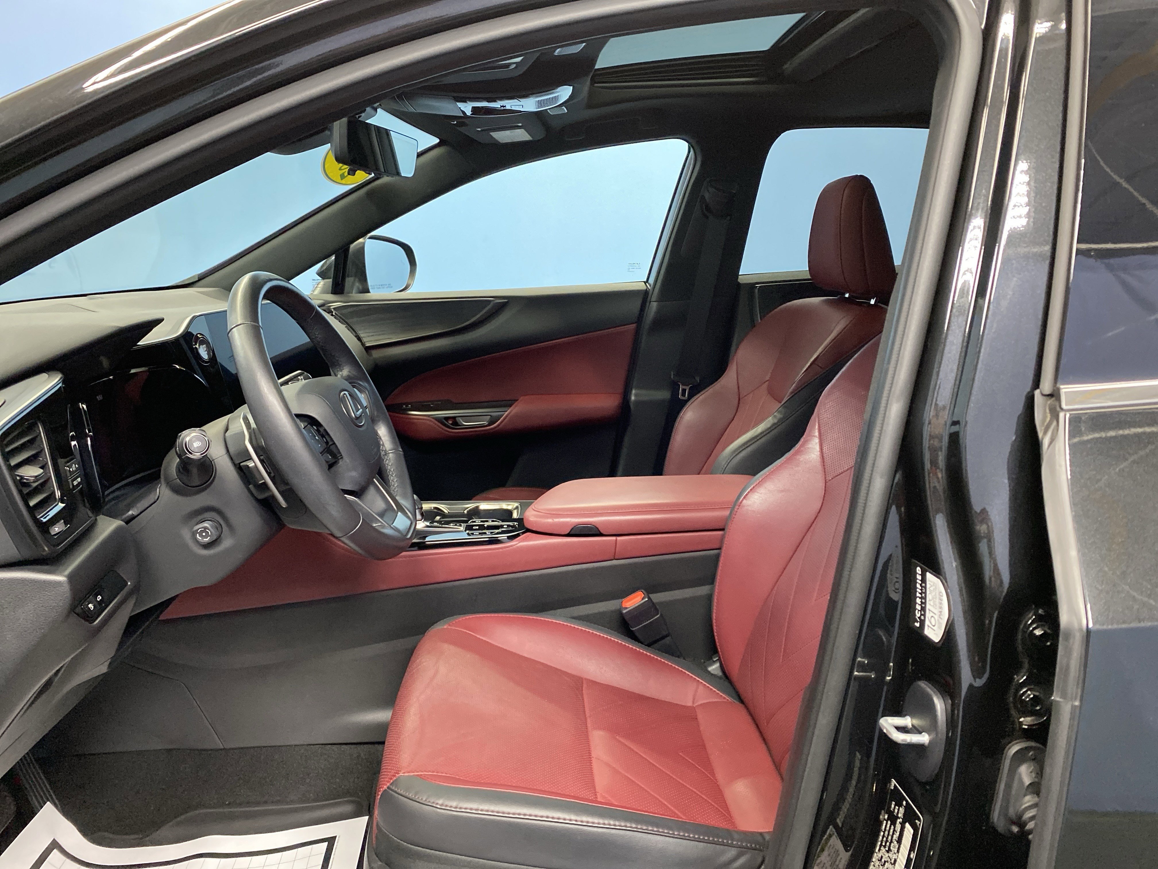 Used 2023 Lexus NX 350 AWD w/ Luxury Package image 9