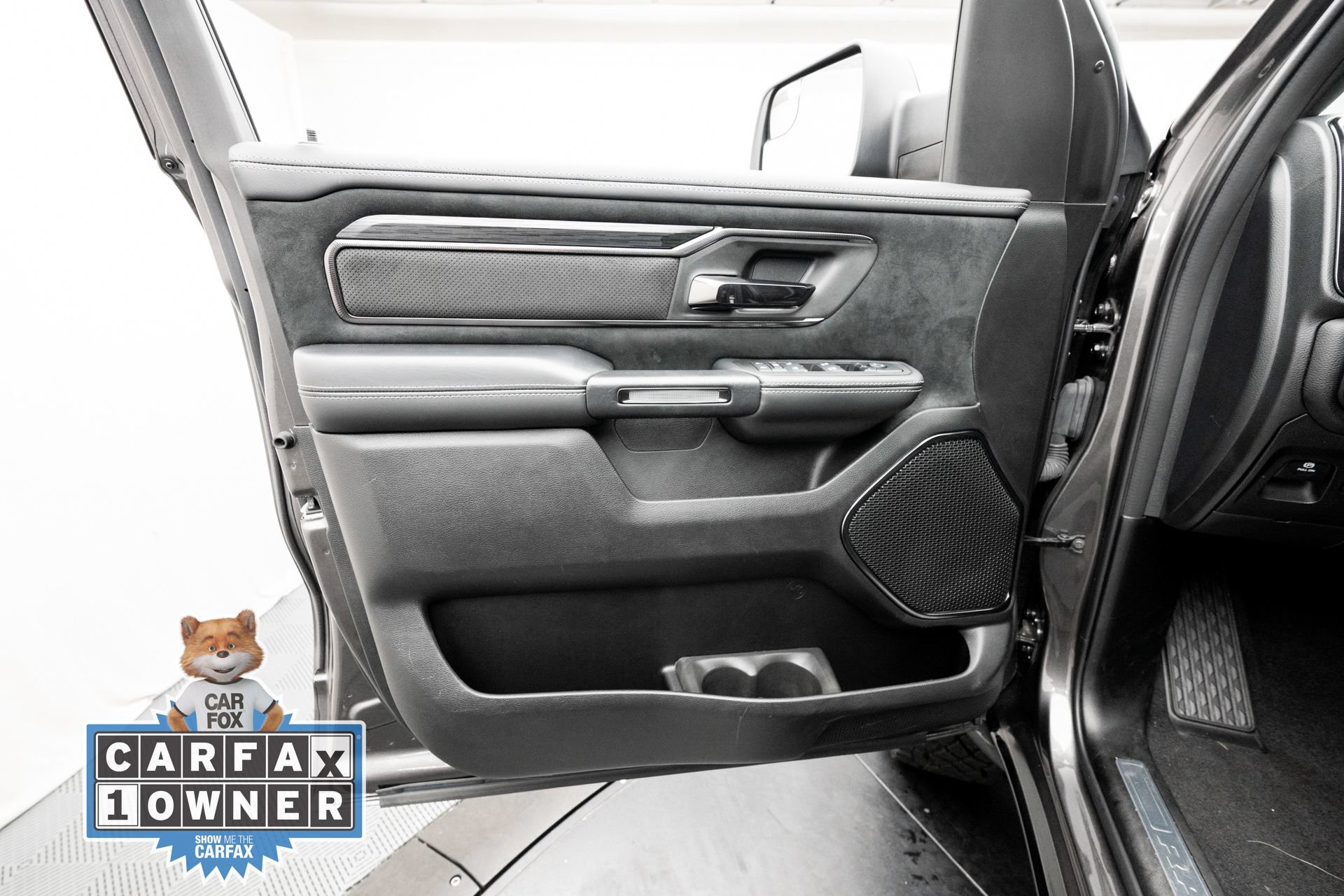 Used 2025 RAM 1500 RHO AWD/4WD image 27