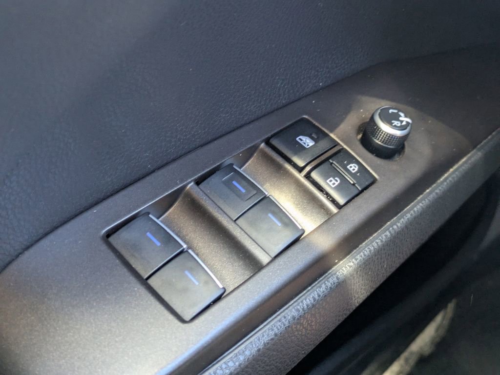 Used 2023 Toyota Camry XSE image 23