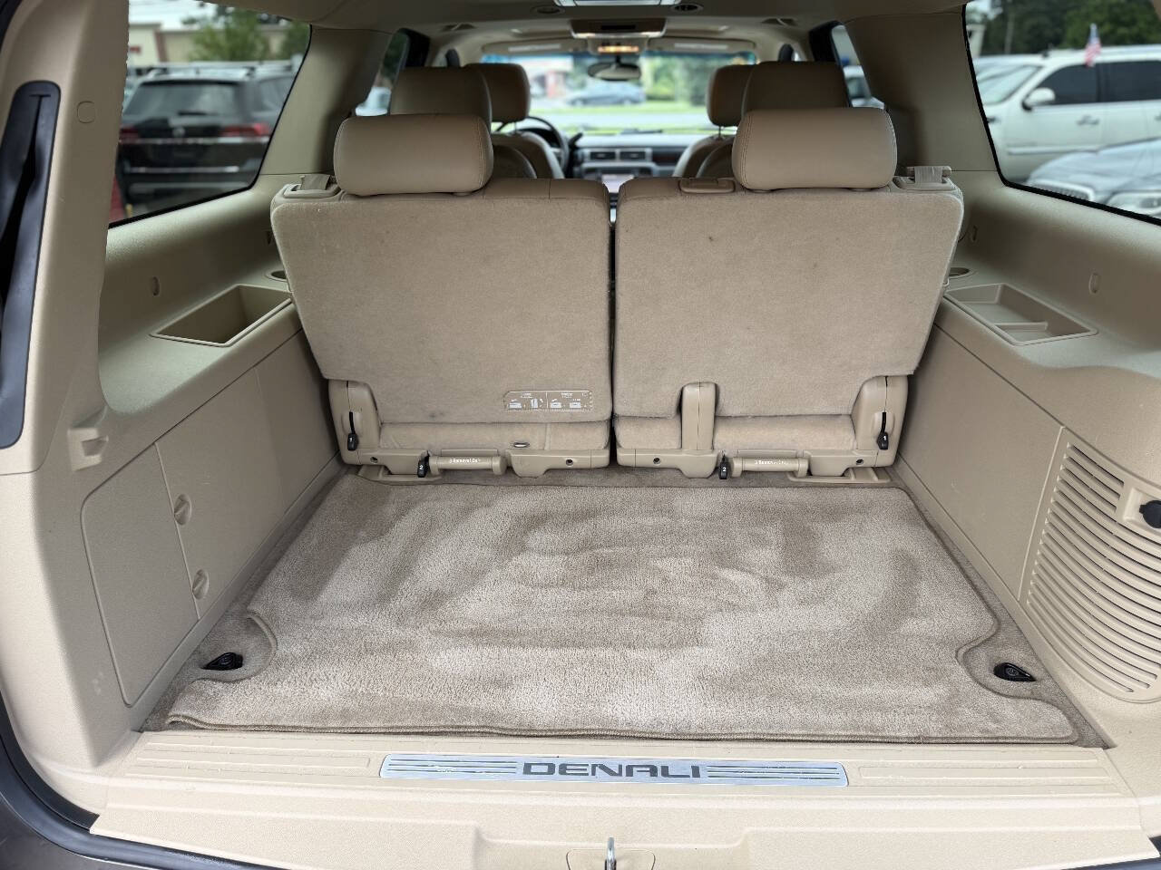 Used 2012 GMC Yukon XL Denali AWD/4WD image 20