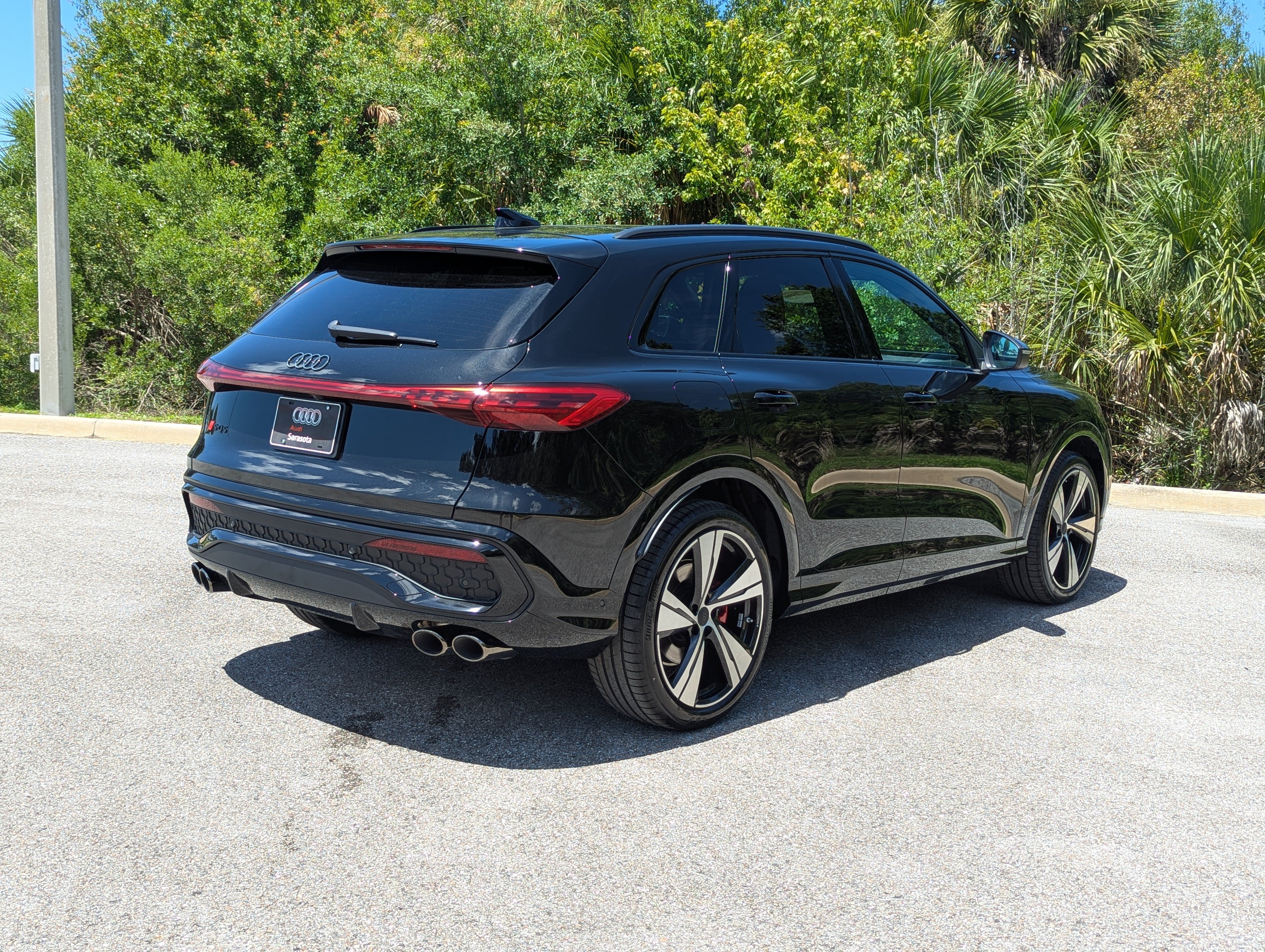 New 2026 Audi SQ5 Premium Plus AWD/4WD image 7