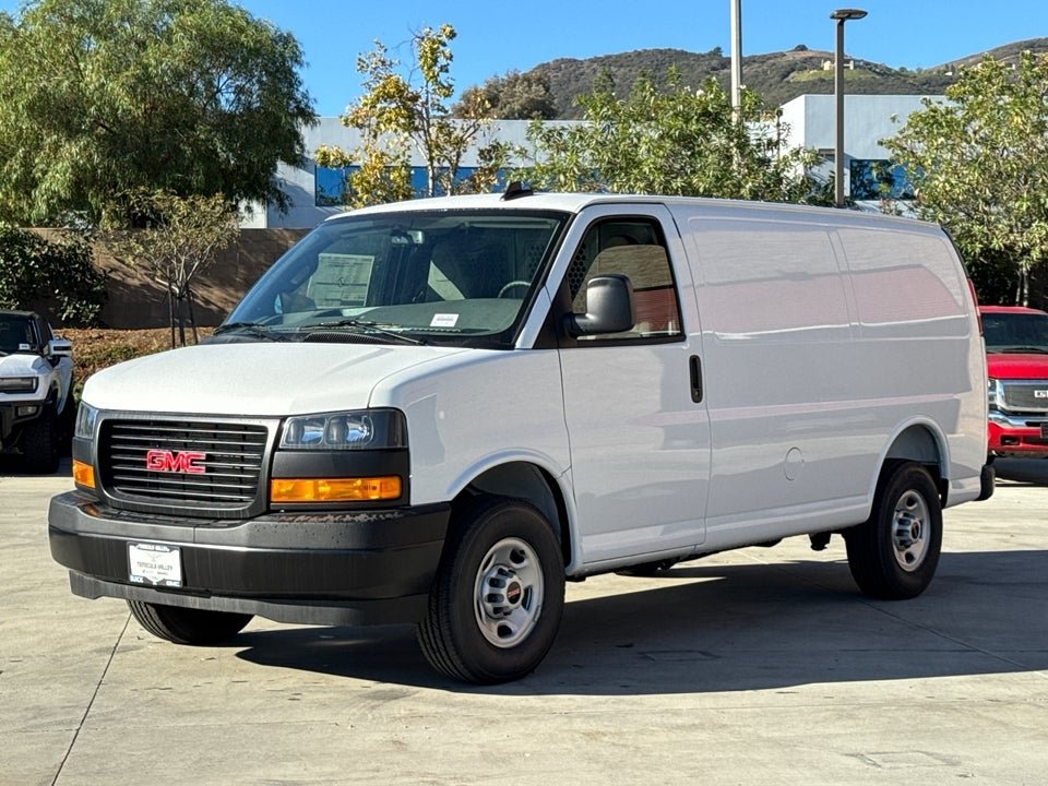 New 2025 GMC Savana 2500 w/ Driver Convenience Package RWD image 4