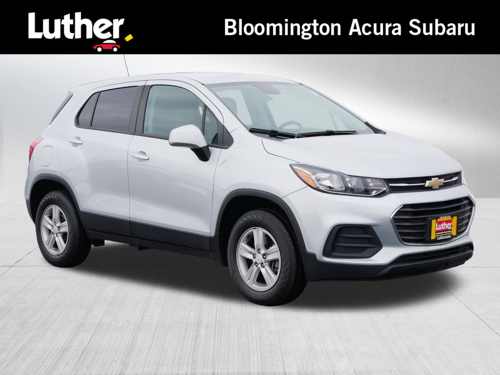 Used 2022 Chevrolet Trax LS w/ Tint and Cruise Package image 1