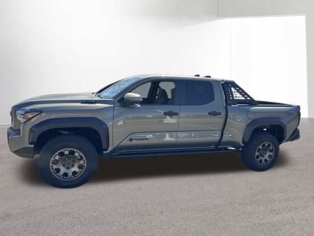 Used 2025 Toyota Tacoma 4x4 Double Cab Hybrid image 13