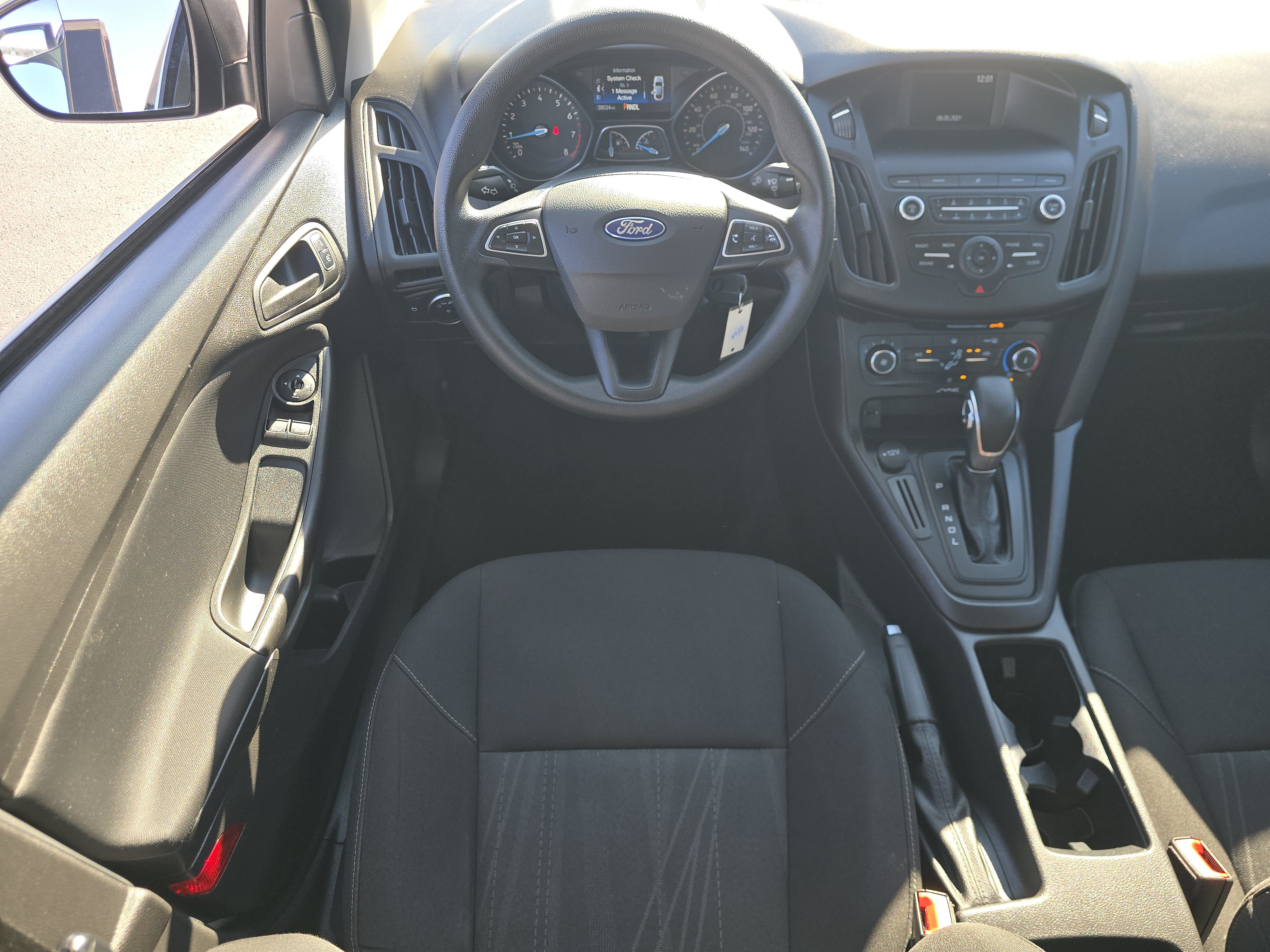 Used 2018 Ford Focus S FWD image 20