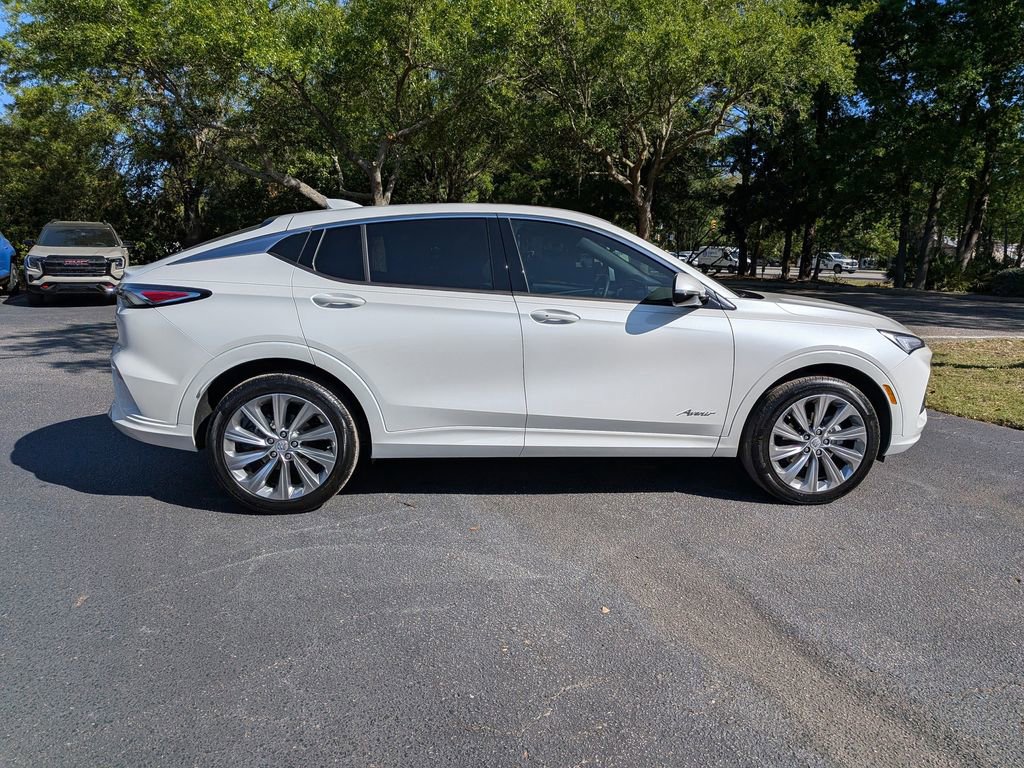 Used 2024 Buick Envista Avenir FWD image 3
