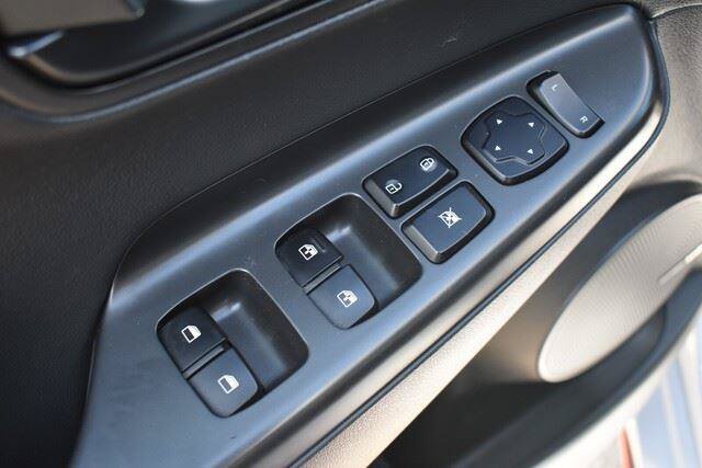 Used 2022 Hyundai Kona N FWD image 23