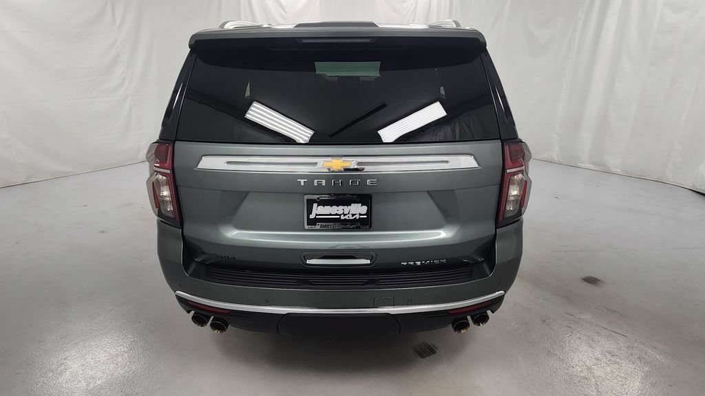 Used 2024 Chevrolet Tahoe Premier AWD/4WD image 4