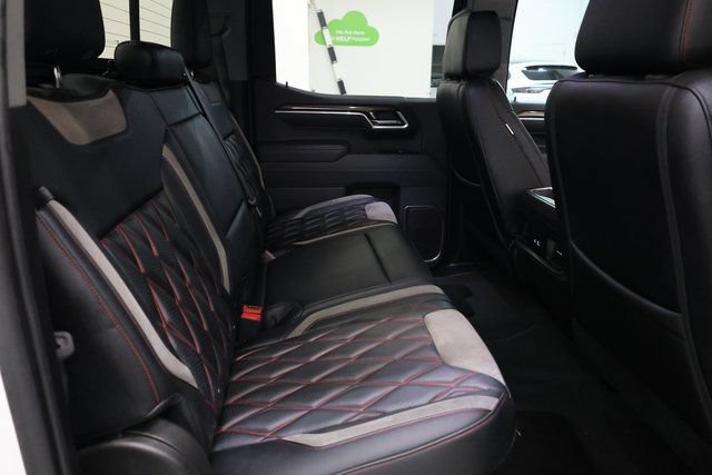 Used 2025 Chevrolet Silverado 1500 RST AWD/4WD image 80