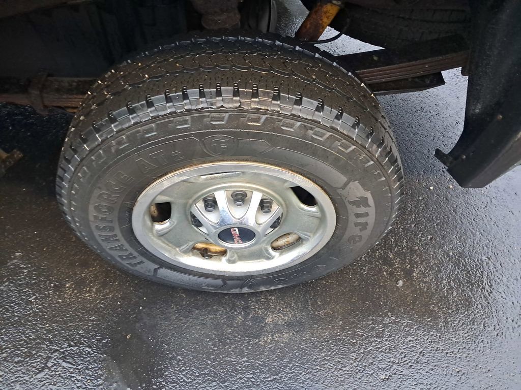 Used 2012 GMC Sierra 2500 W/T image 9