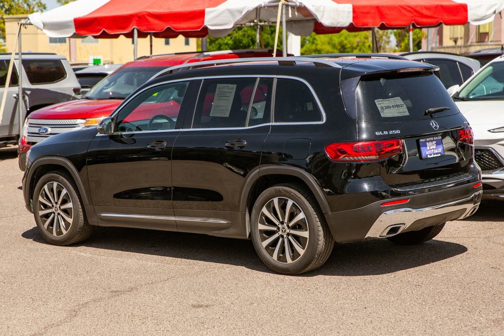 Used 2021 Mercedes-Benz GLB 250 4MATIC image 7
