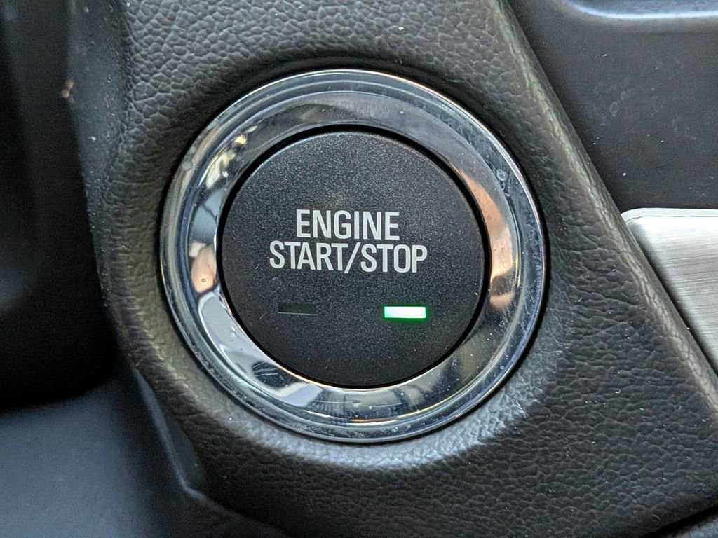 Used 2018 GMC Yukon Denali w/ Denali Ultimate Package image 31