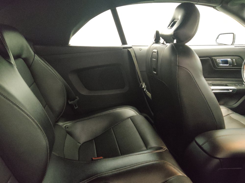 Used 2020 Ford Mustang Premium RWD image 19